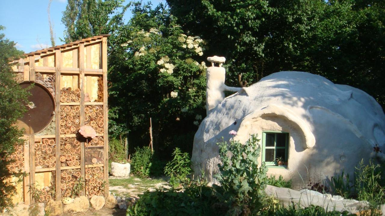 Kerterre des Gallerands Bessais-le-Fromental Extérieur photo